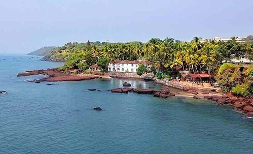 ieff Goa tour:Dona Paula Beach